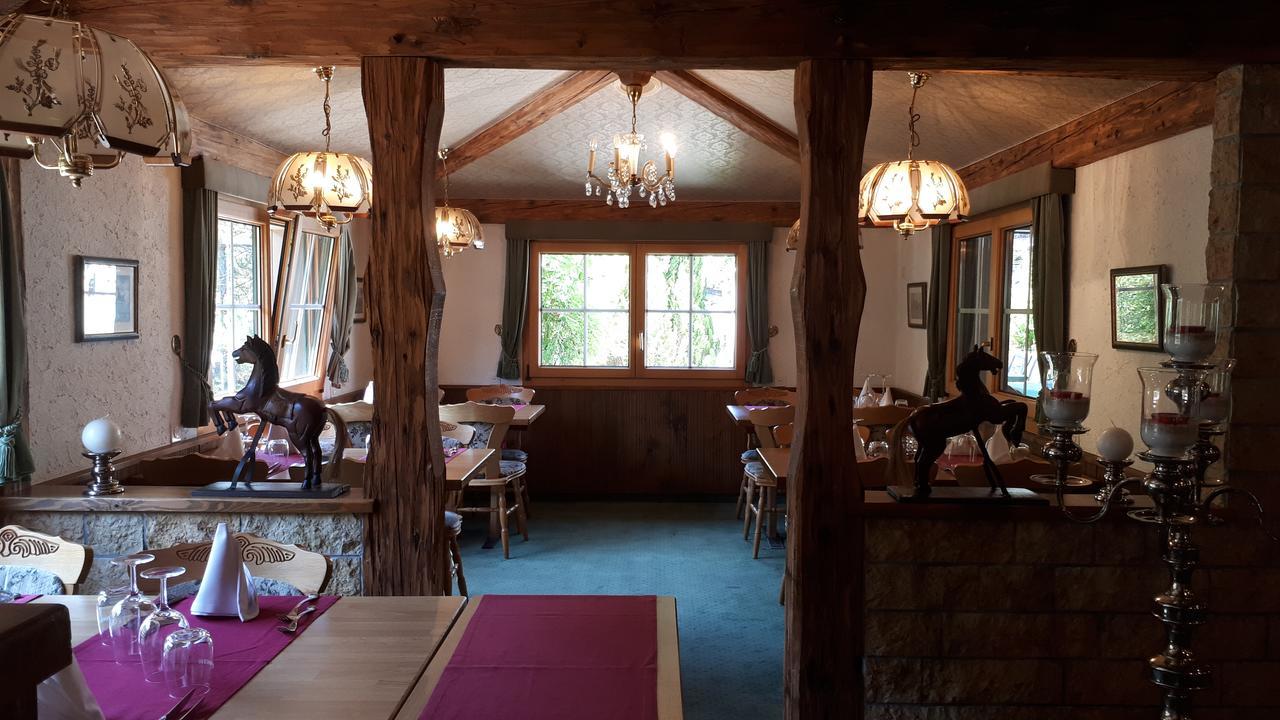 Hotel Le Cavalier à Soyhières Extérieur photo